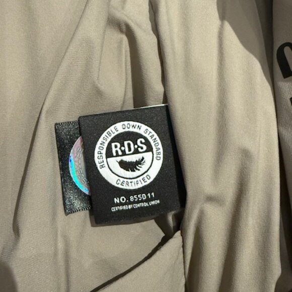 Aritzia SUPERPUFF Jacket in Modern Taupe (XS) - Picture 6 of 7